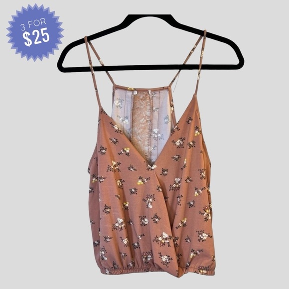 Sale Women’s Tank Top L Pink Floral V-Neck Spaghetti Straps - Picture 1 of 9